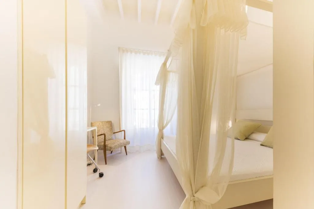 Room, Fonda Llabres Hotel Boutique, Majorca