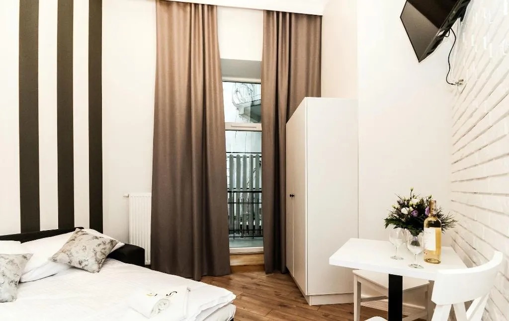 Room, Apartamenty L5, Krakow