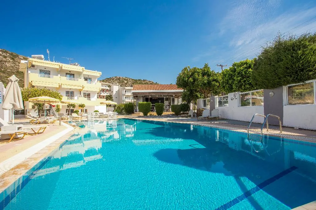 Pool, Maroula, Rhodes
