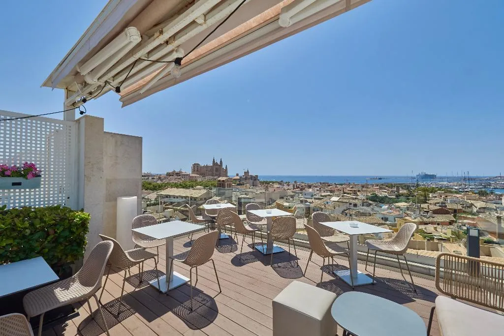Bar, Almudaina, Majorca