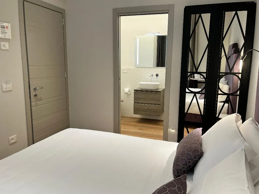Double or Twin STANDARD Room, Corte dei Sogni Boutique Hotel & spa, Florence