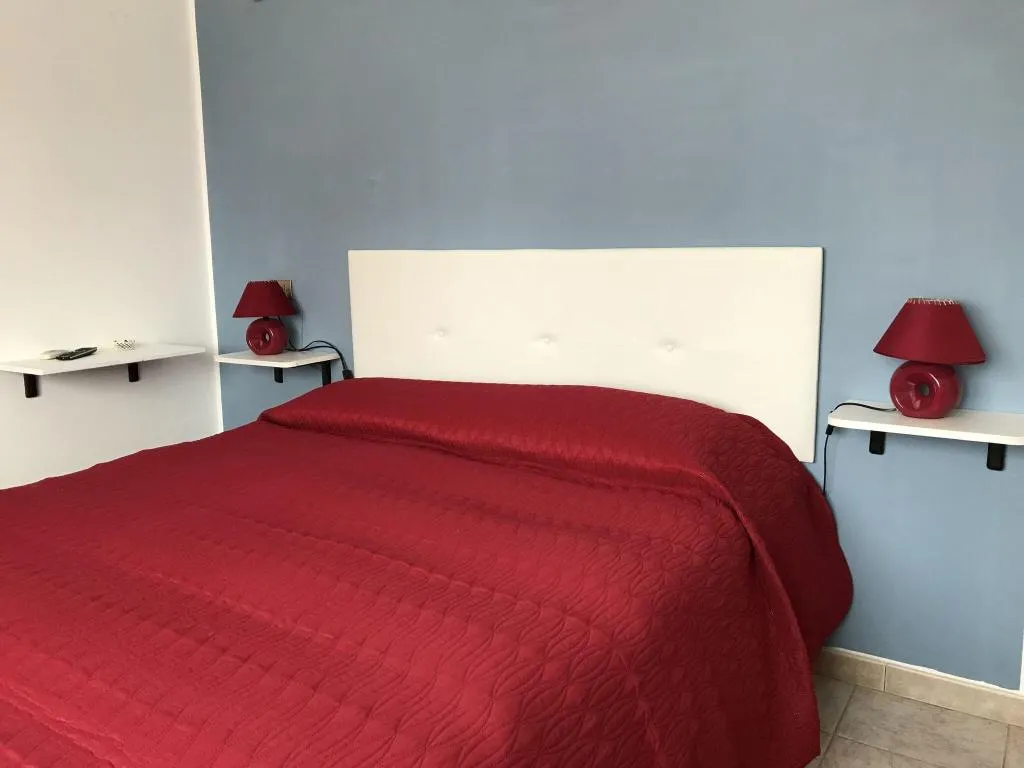 Room, Bed and Breakfast Triscele, Catania