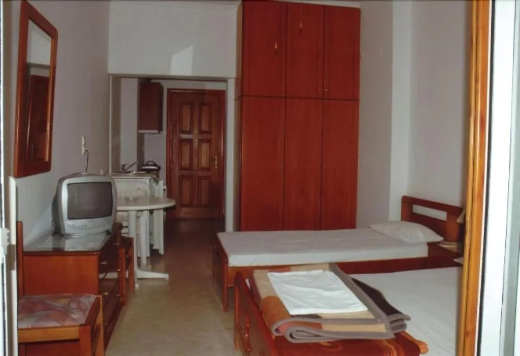 Room, Posidonia Pension, Athens