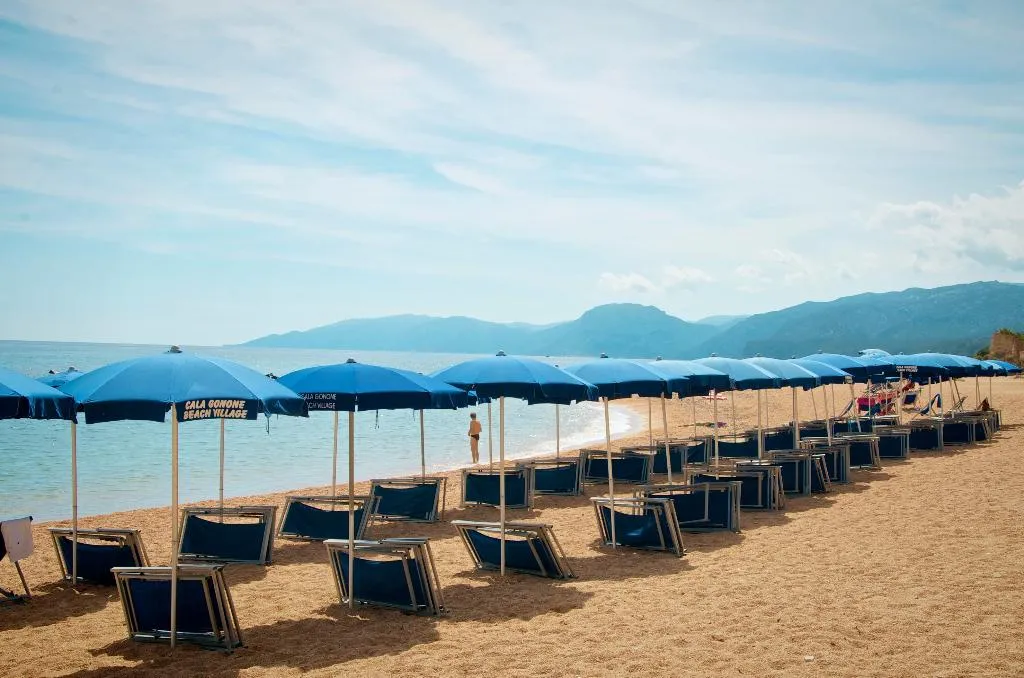 Beach, Club Esse Cala Gonone Beach Village, Olbia