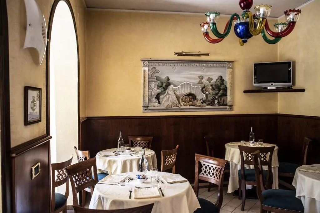 Restaurant, Garibaldi, Catania