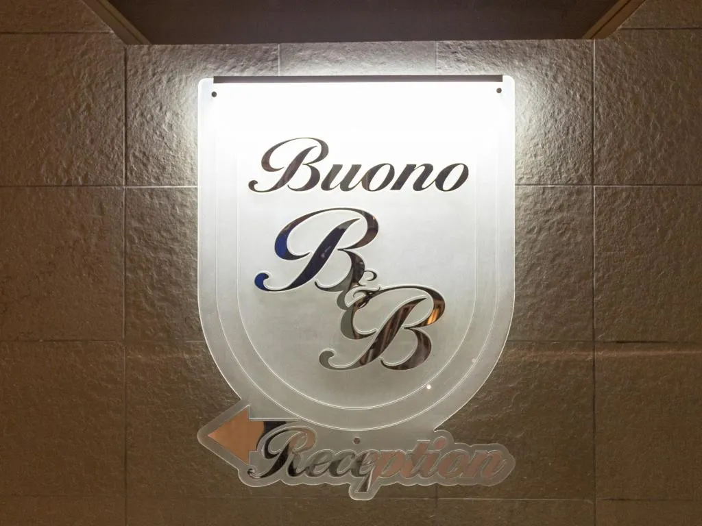 General view, Buono BB, Naples