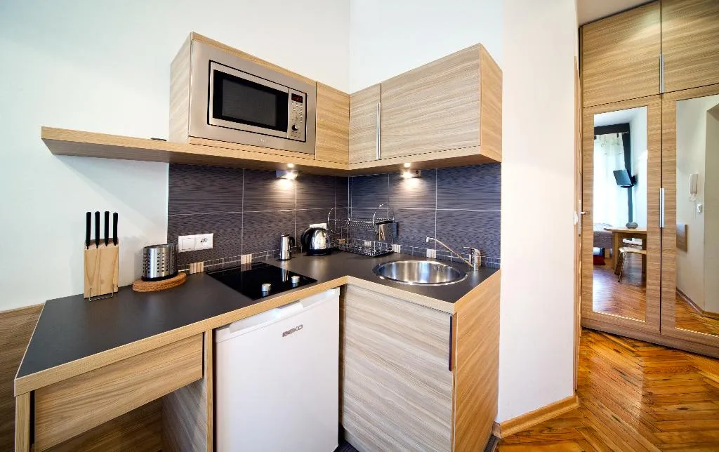 STUDIO ECONOMY Room, 4Seasons Apartments Cracow, Krakow