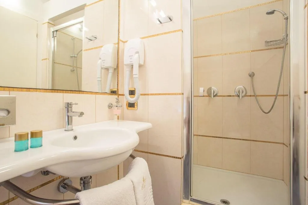 Room, Marina Holiday, Palermo