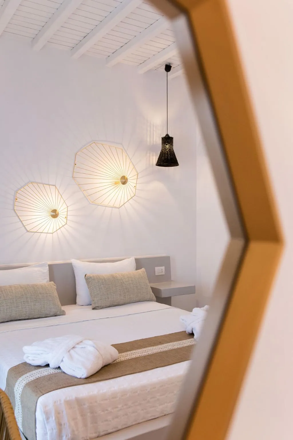SUITE DELUXE SEA VIEW Room, Osom Resort, Mykonos