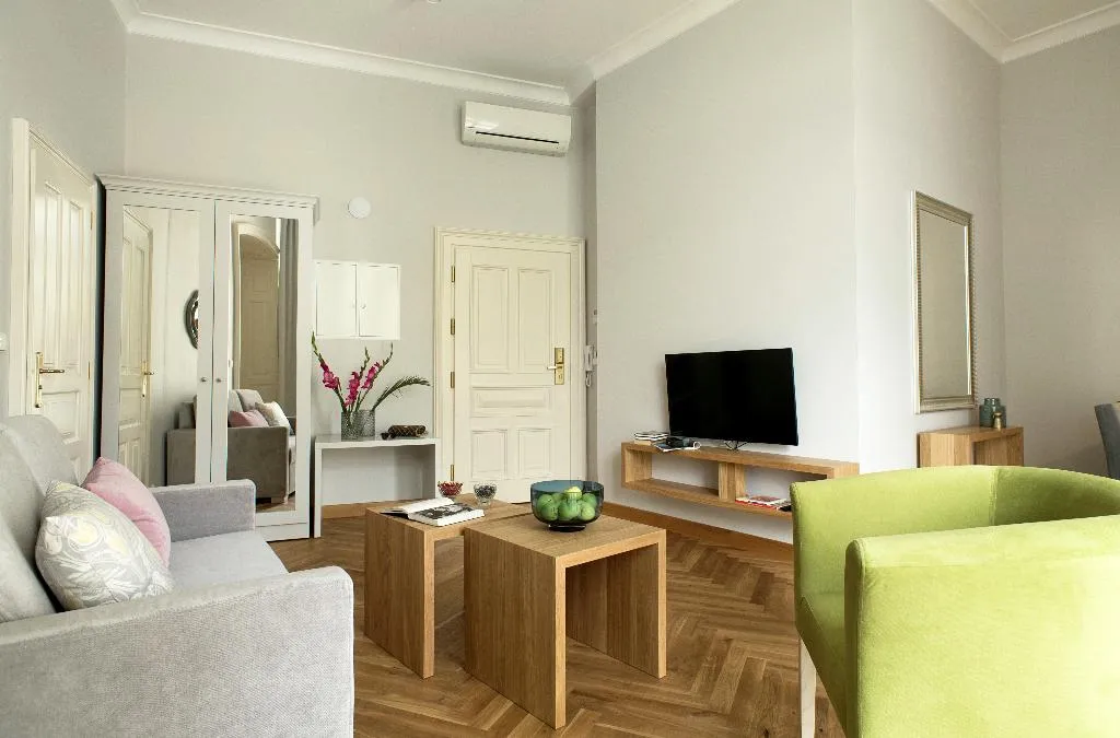 APARTMENT DELUXE ONE BEDROOM Room, Belle Epoque Residence, Krakow