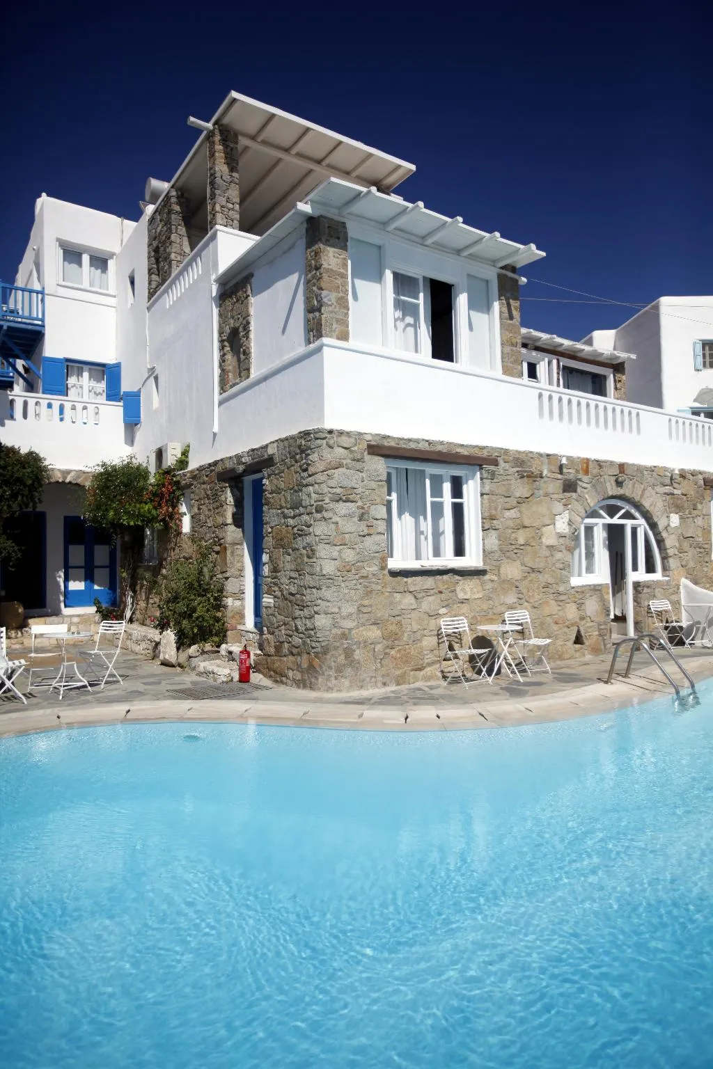 Pool, Voula's Economy Studios, Mykonos