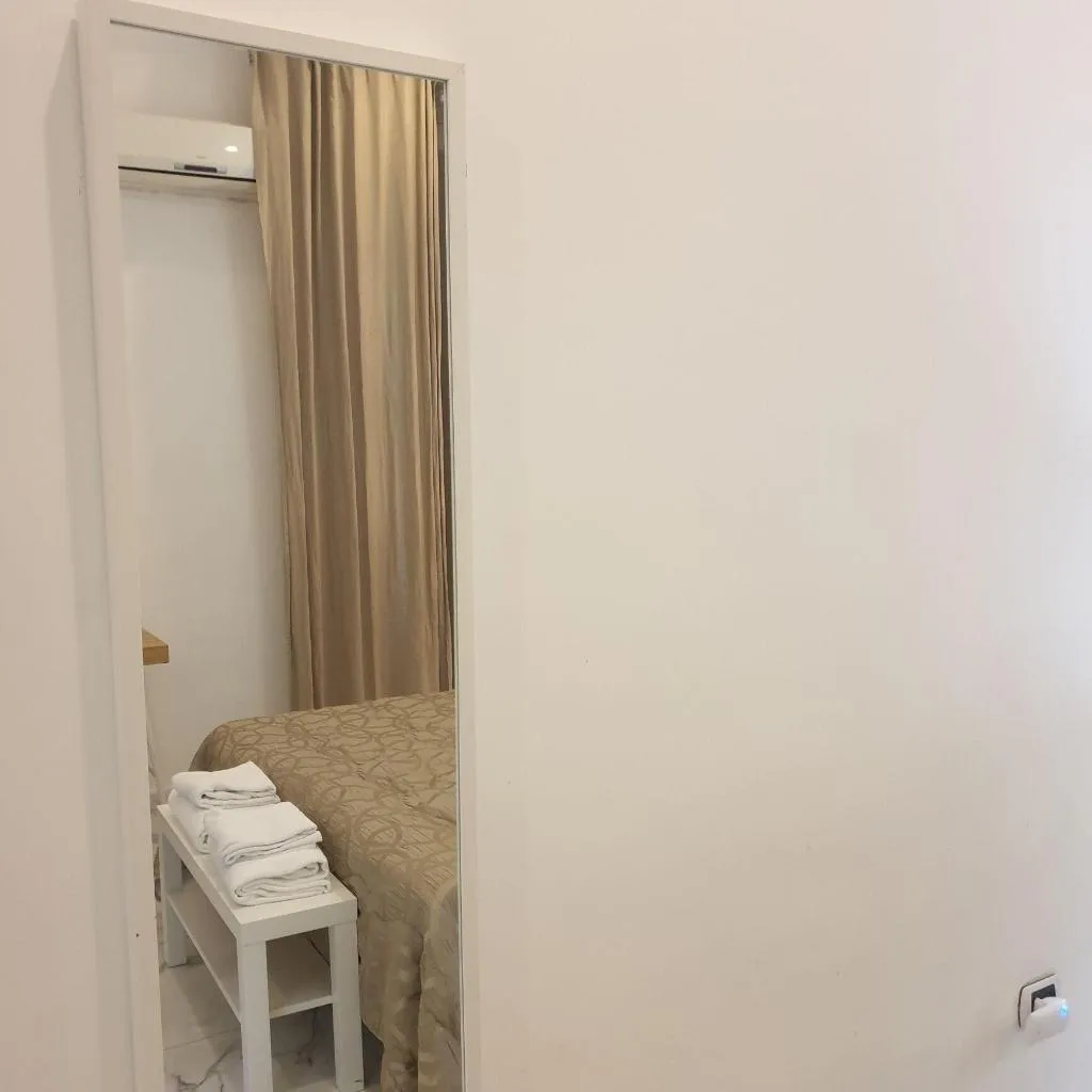 Room, La Locanda Dell Arte, Naples