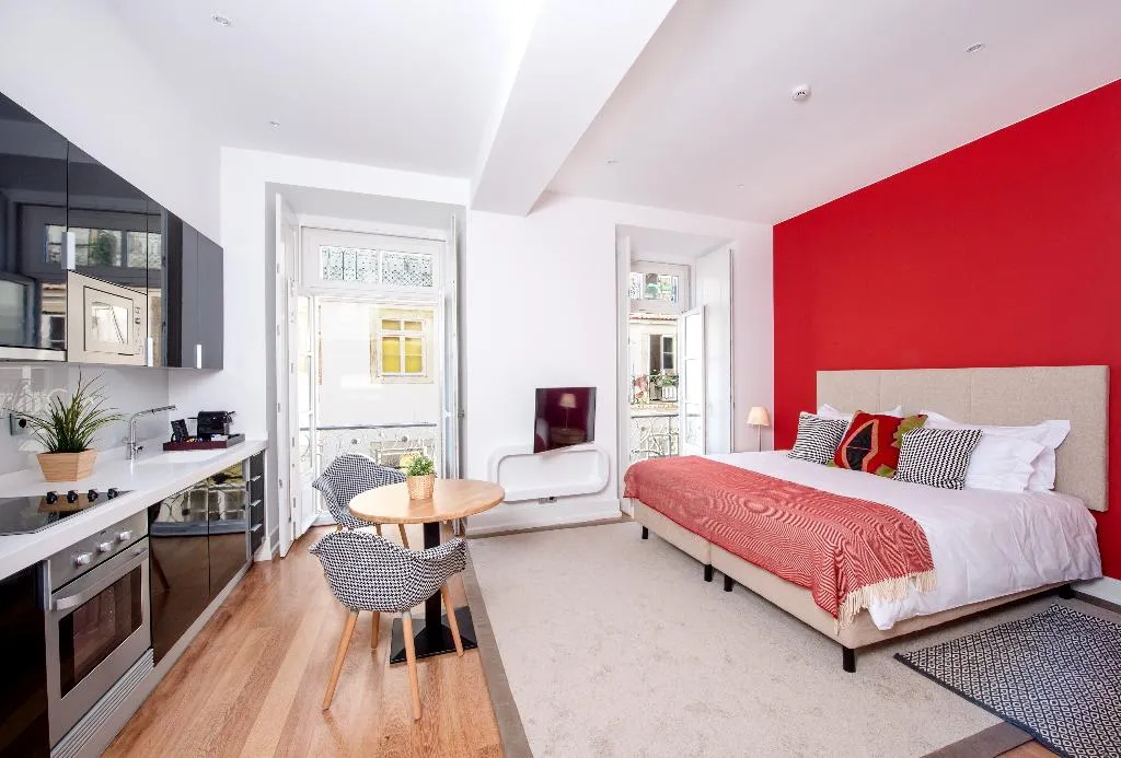 STUDIO DELUXE Room, Martinhal Chiado Family Suites, Lisbon