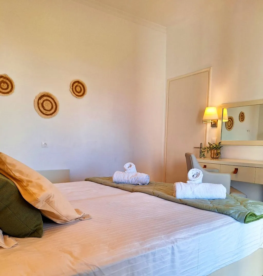 APARTMENT SEA VIEW Room, Ever Green Beach Apartments, Corfu