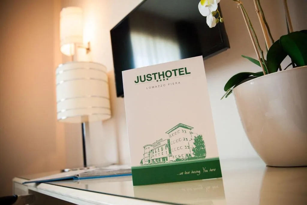 SUITE WITH DOUBLE BED Room, Just Hotel Lomazzo Fiera, Milan
