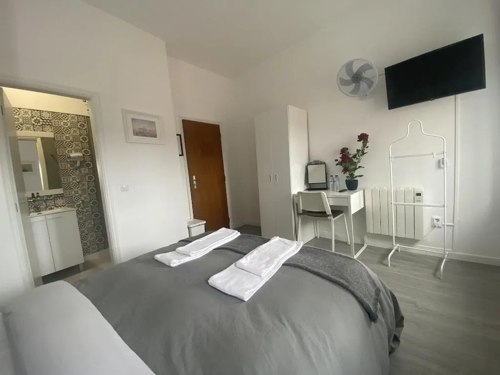 Room, Residencial Triunfo, Porto