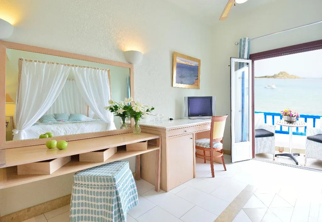 SUITE HONEYMOON Room, Petinos Beach, Mykonos