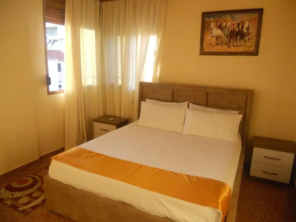 QUADRUPLE SUPERIOR Room, Onorato Hotel, Kavaje