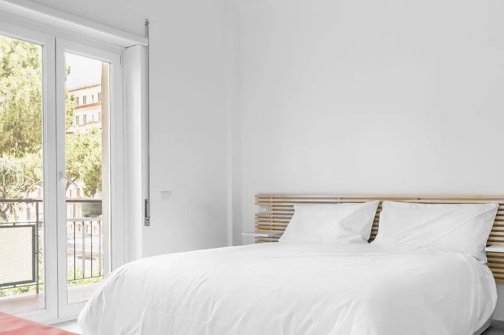 Room, B&B Jonio Roma, Rome