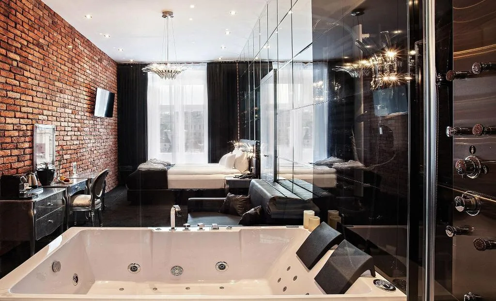 JUNIOR SUITE CITY VIEW Room, Betmanowska Main Square Residence, Krakow