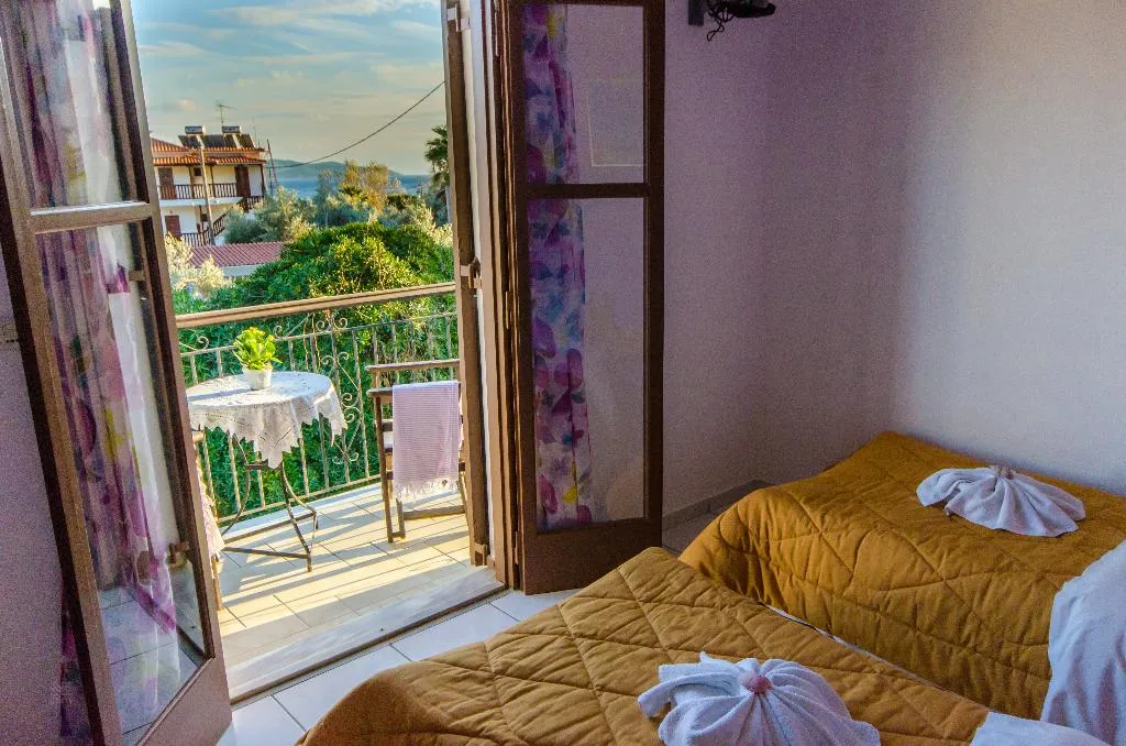TRIPLE STANDARD Room, Maria SS, Skiathos