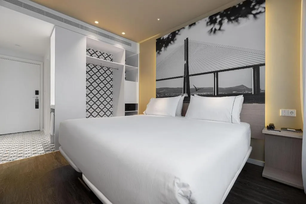 Room, Ikonik Lisboa, Lisbon