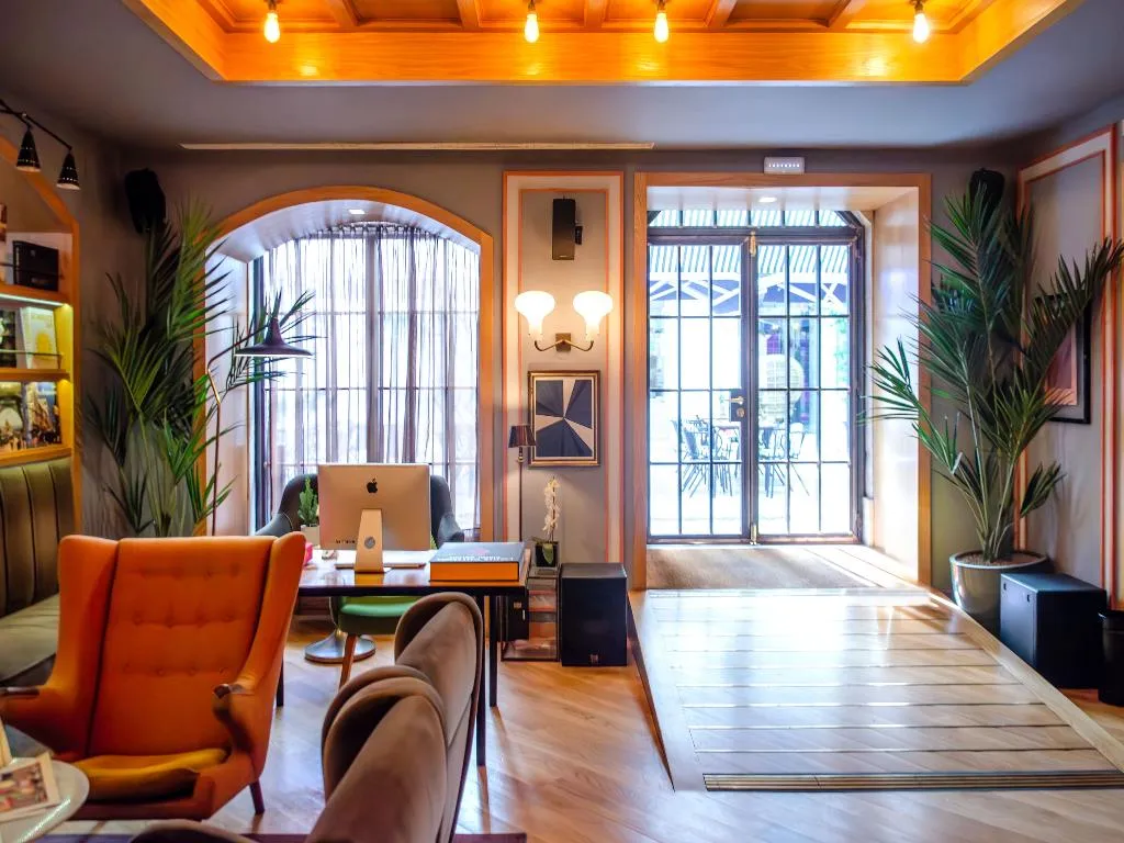 Lobby, Browns Central Hotel, Lisbon