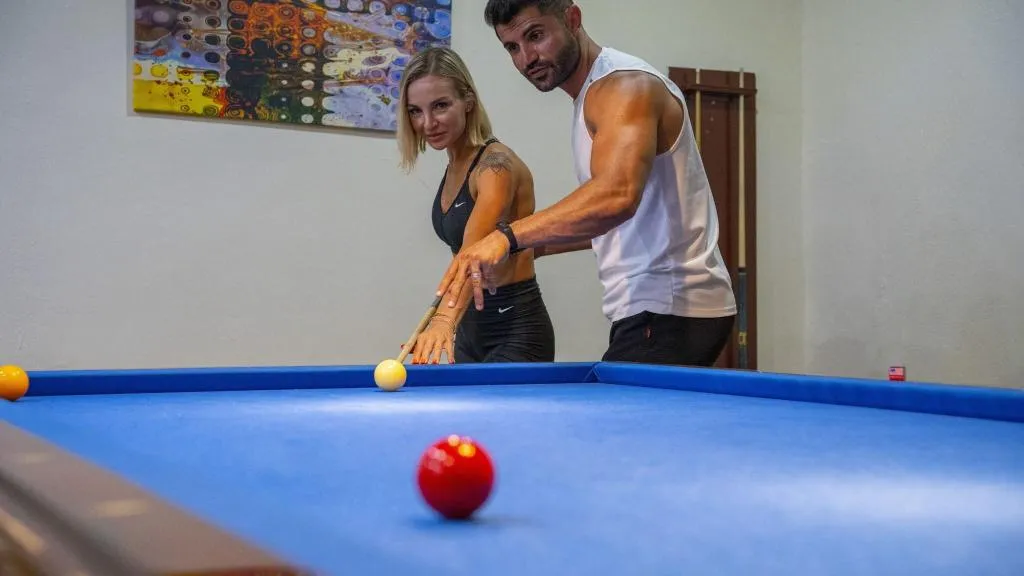 Sports and Entertainment, Azka, Bodrum