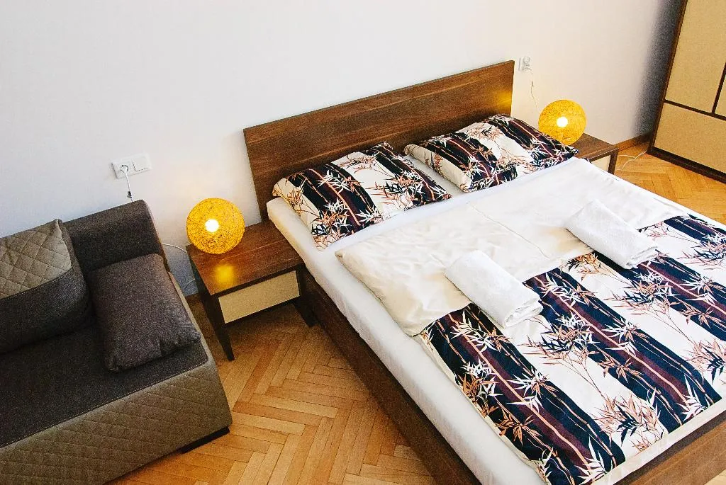 STUDIO CAPACITY 2 Room, P&J Tourist Apartments, Krakow