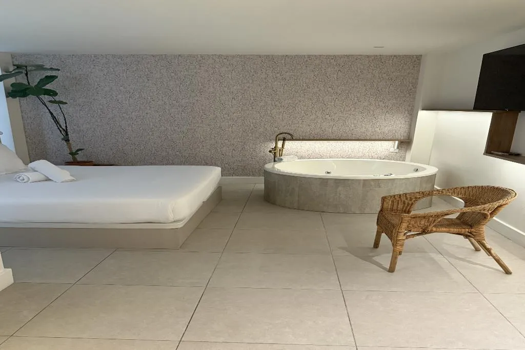 QUADRUPLE LUXURY Room, Velázquez, Costa Blanca