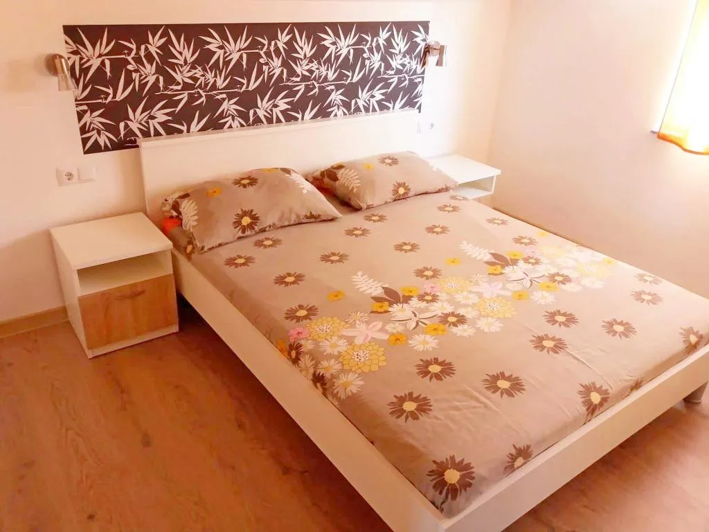 APARTMENT CAPACITY 4 Room, Apartments Kristina, Split