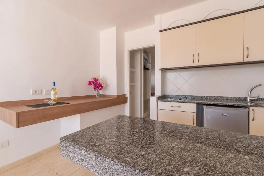 APARTMENT ONE BEDROOM Room, Bitacora Lanzarote Club, Lanzarote
