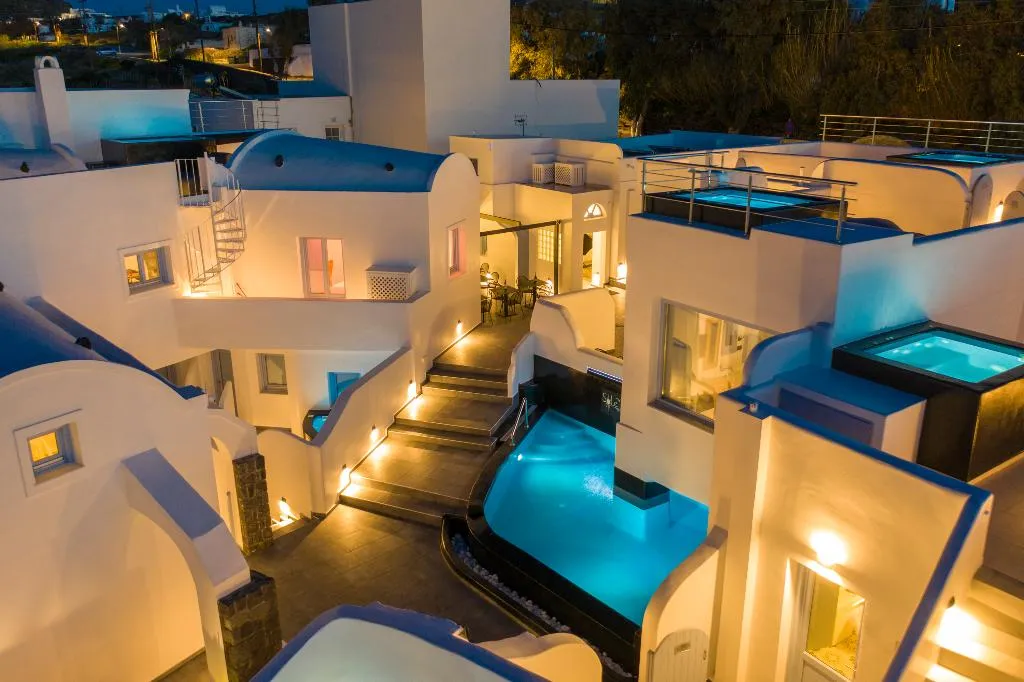 General view, Sole D'Oro Luxury Suites, Santorini