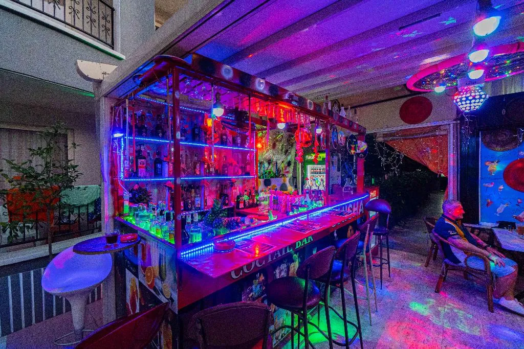 Bar, Sayanora Hotel, Antalya