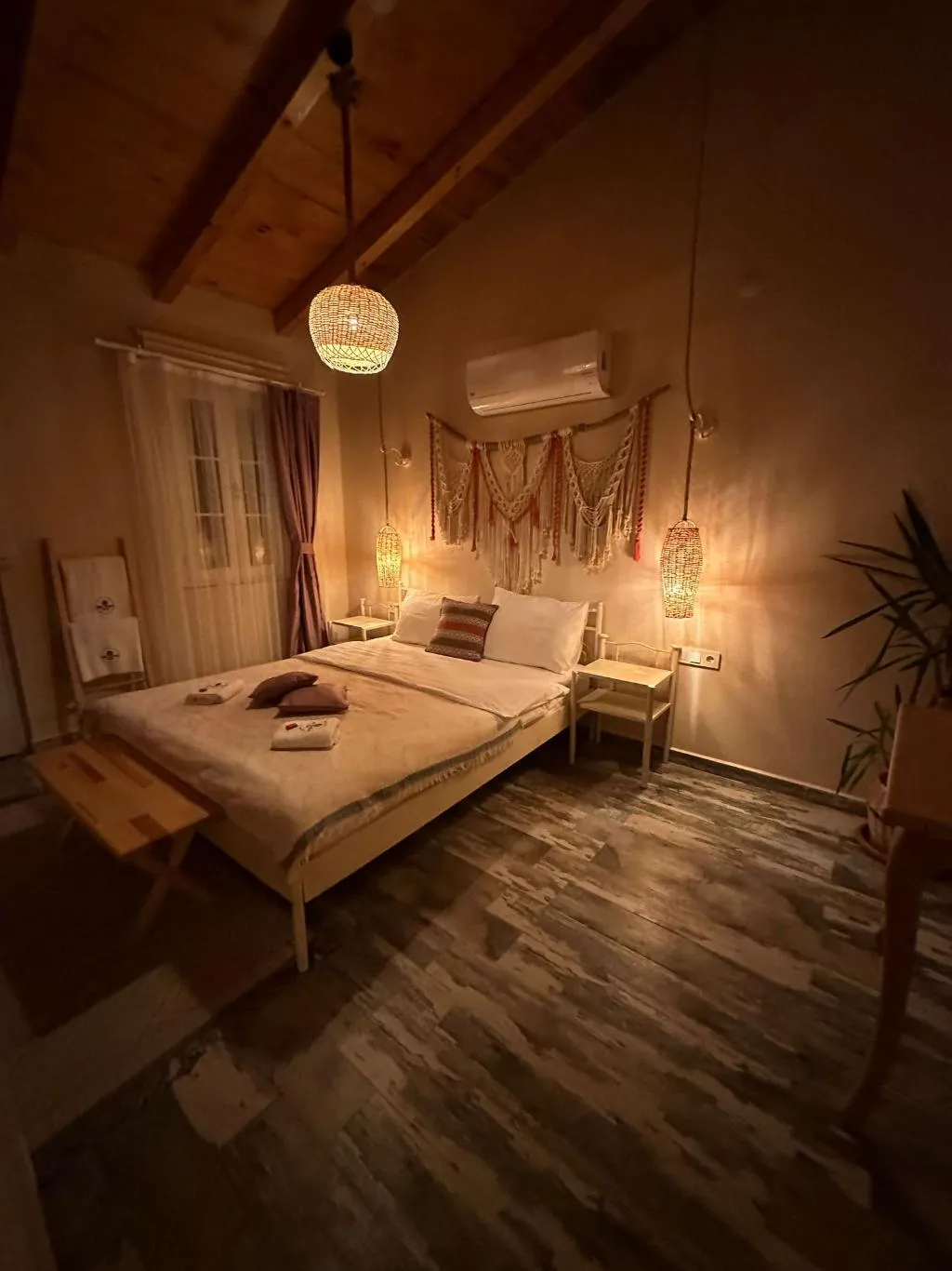 DOUBLE DELUXE WITH BALCONY Room, Hera Butik Hotels Alaçatı, Izmir