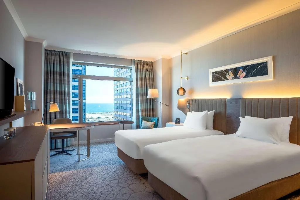 Room, Hilton Diagonal Mar Barcelona, Barcelona