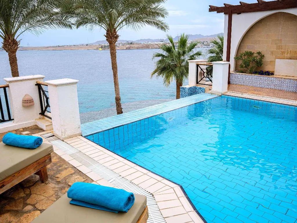 Room, Mövenpick Sharm El Sheikh, Red Sea Riviera