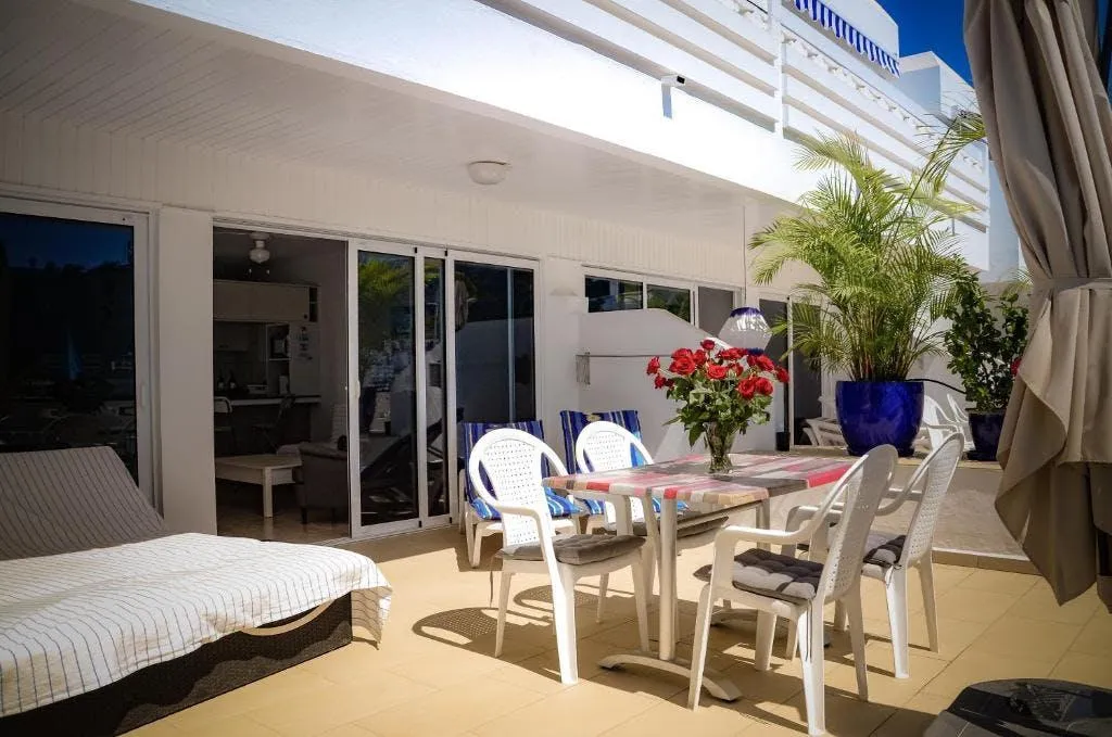FAMILY ROOM DELUXE WITH TERRACE Room, Palm Suites, Gran Canaria