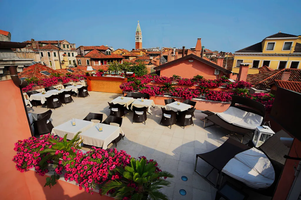 Terrace, A La Commedia, Venice