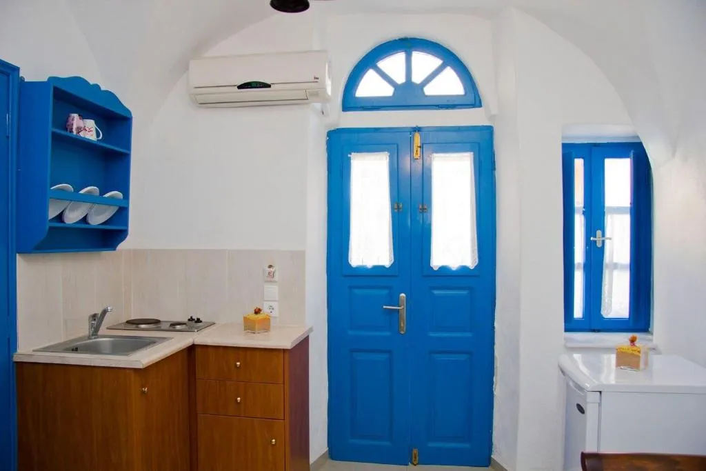 Room, Sweet Pop - Adults Only, Santorini