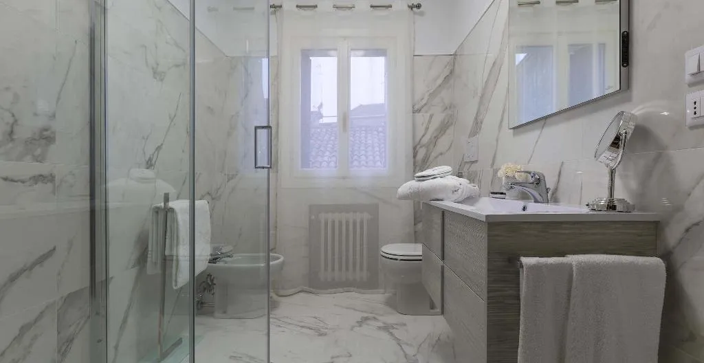 APARTMENT TWO BEDROOMS Room, Palazzo Paruta, Venice