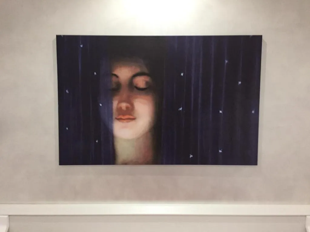Lobby, Picaflor, Milan
