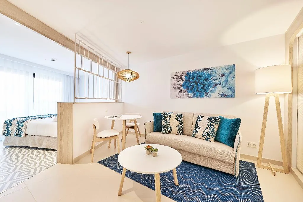 SUITE CAPACITY 3 Room, Eurostars Ibiza, Ibiza