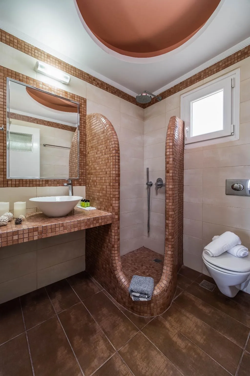 QUADRUPLE STANDARD Room, Stavros Villas, Santorini