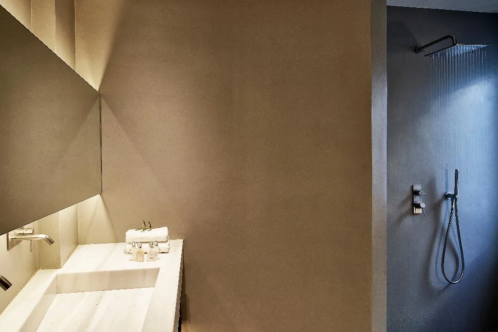 SUITE DELUXE Room, Heavens Edge by Mr and Mrs White, Santorini