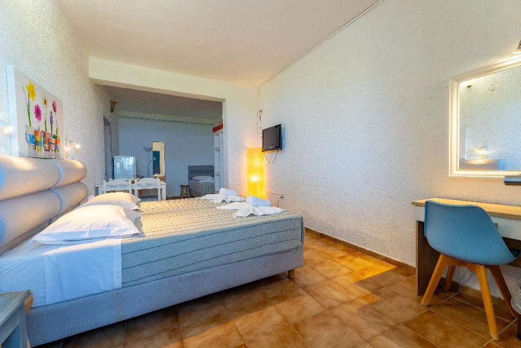 APARTMENT SEA VIEW Room, Metaxatos Apartments, Kefallinia