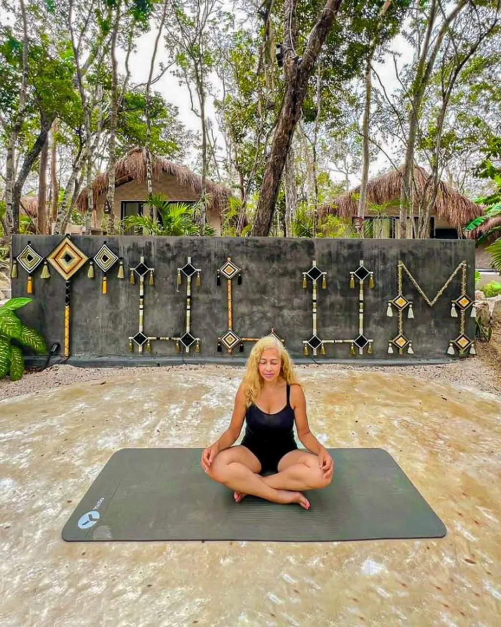 Sports and Entertainment, The Yellow Nest, Cancun Area