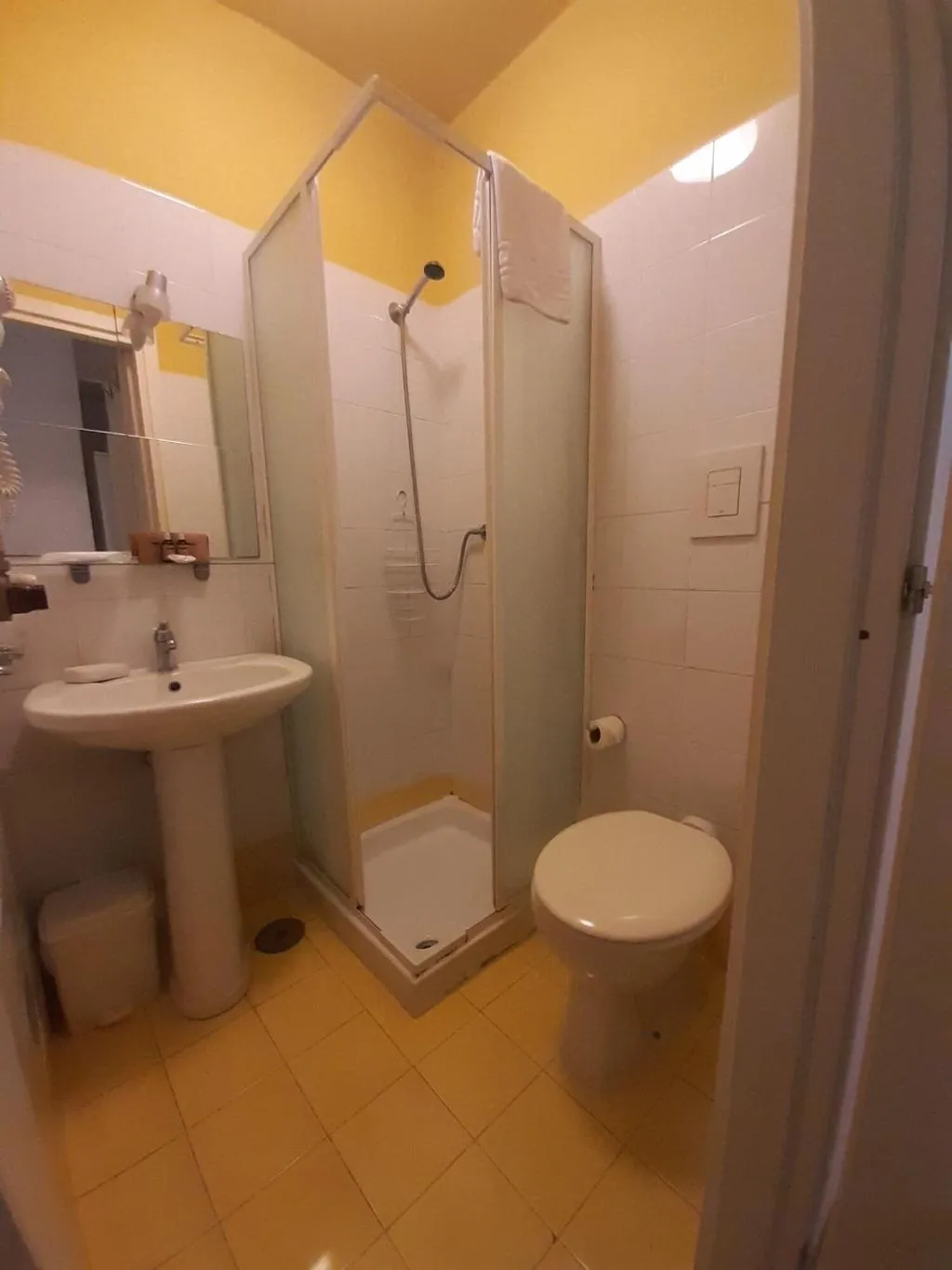 Room, Ad Trastevere Guest House, Rome