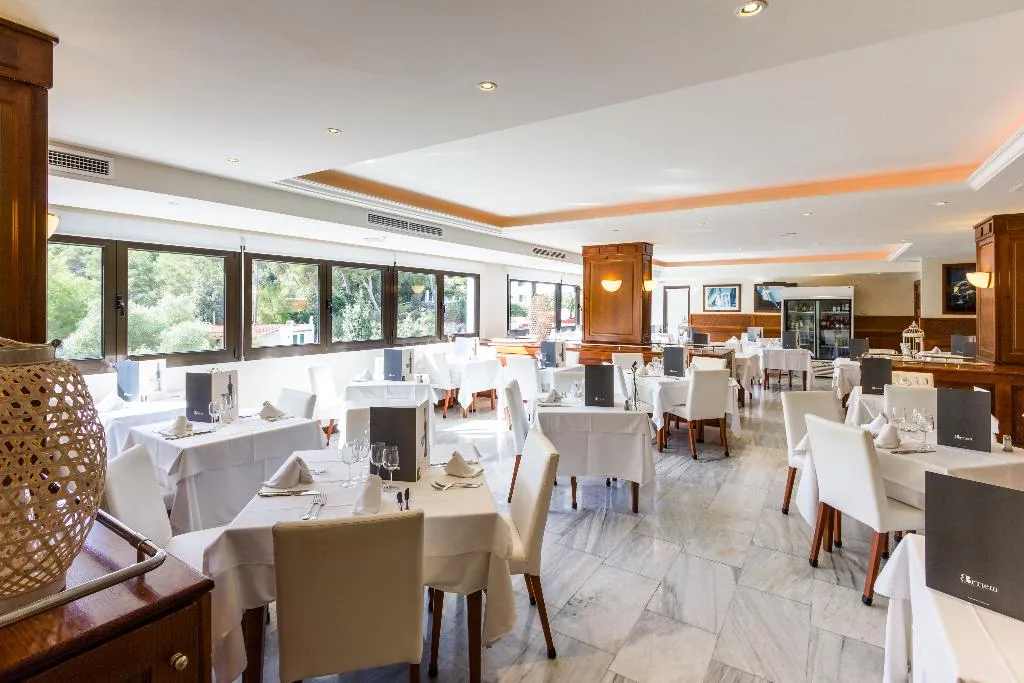 Restaurant, ARTIEM Audax, Menorca