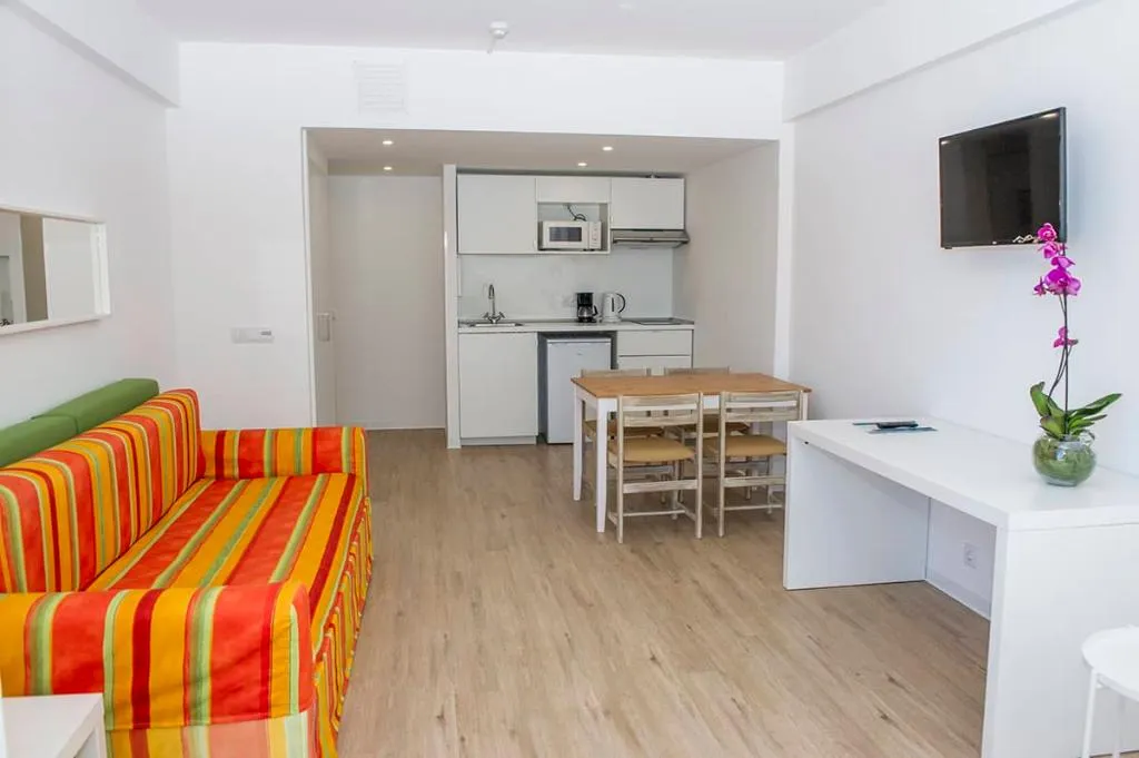 APARTMENT ONE BEDROOM Room, Florasol Residence Hotel, Madeira
